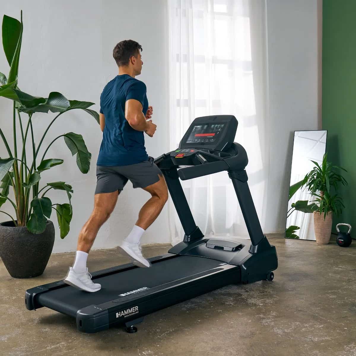 Laufband TR 8000 ´25